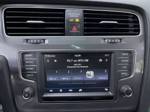 2017 Volkswagen Golf Alltrack