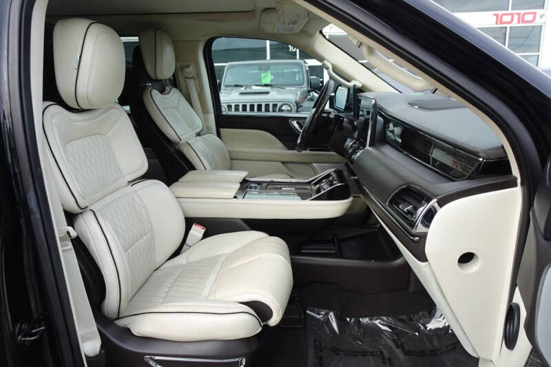 2018 Lincoln Navigator L Black Label