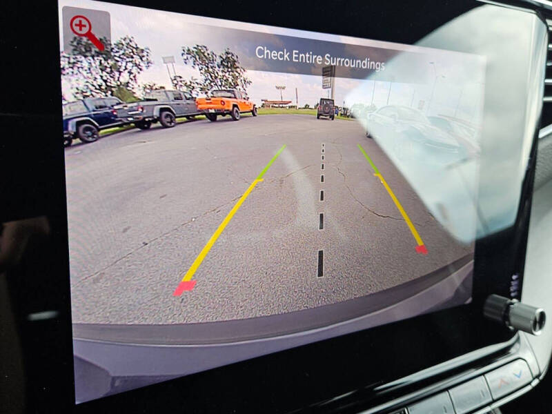 2025 Jeep Wagoneer L