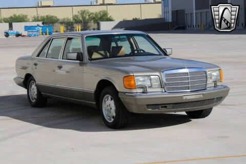 1988 Mercedes-Benz 560-Class 560 SEL
