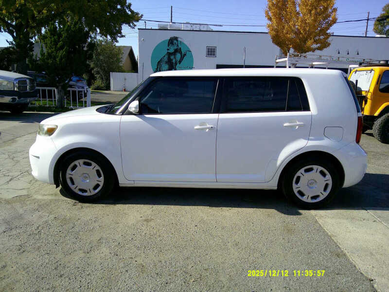 2008 Scion xB