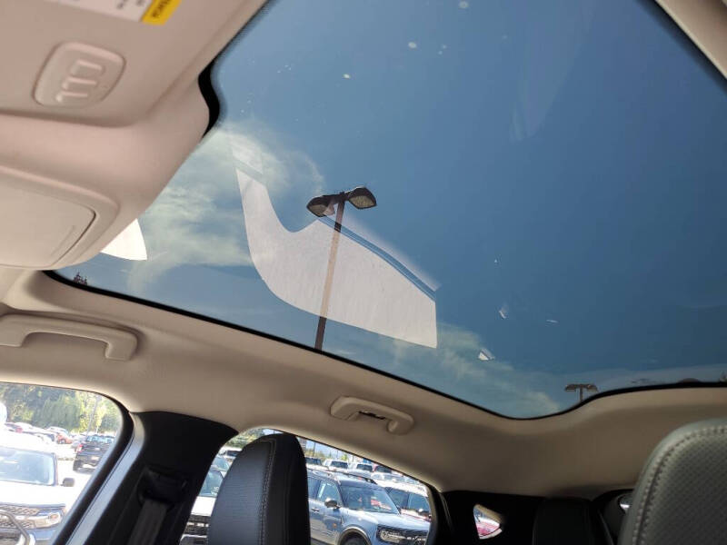 2021 Ford Mustang Mach-E Premium