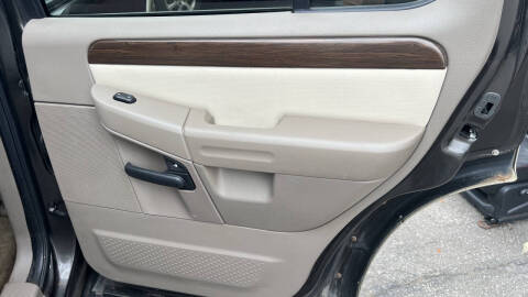 2005 Ford Explorer Eddie Bauer