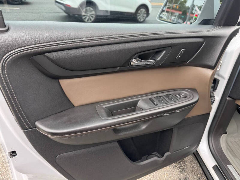 2016 GMC Acadia SLT-1