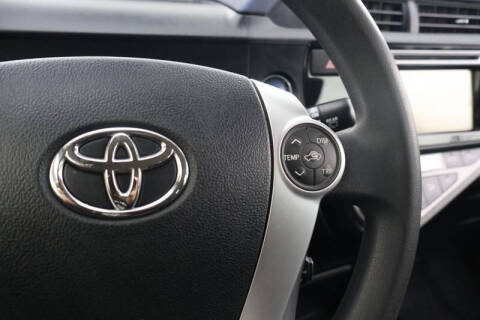 2015 Toyota Prius c Three