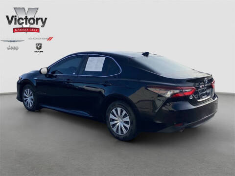 2021 Toyota Camry Hybrid LE