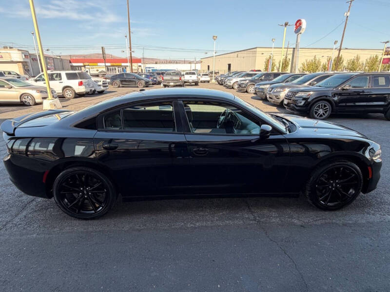 2018 Dodge Charger SXT