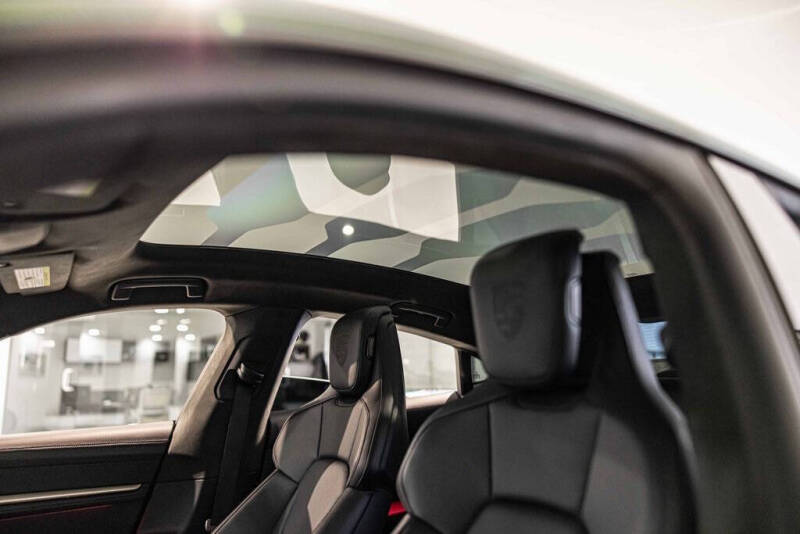 2023 Porsche Taycan GTS