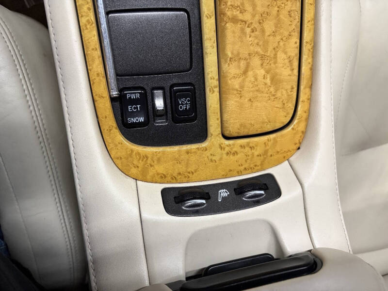 2005 Lexus SC 430