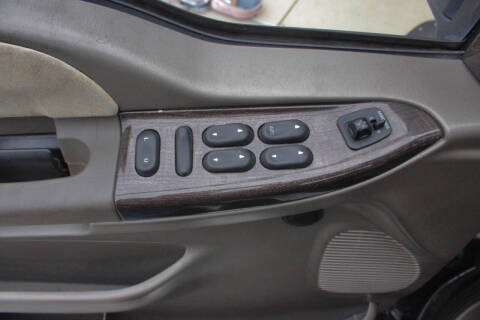 2006 Ford F-650 Super Duty