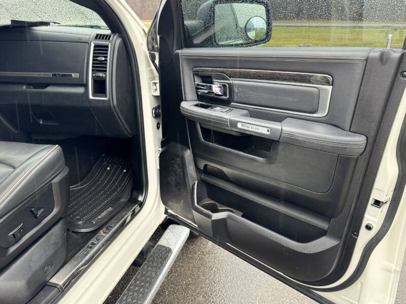 2016 RAM 1500 Laramie Longhorn