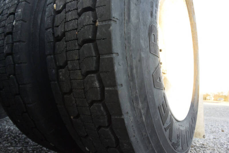 2016 Freightliner Cascadia