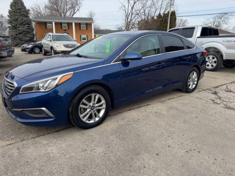 2017 Hyundai Sonata for sale at Sunny Side Motors in New Castle IN