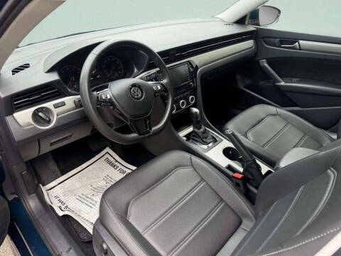 2022 Volkswagen Passat SE