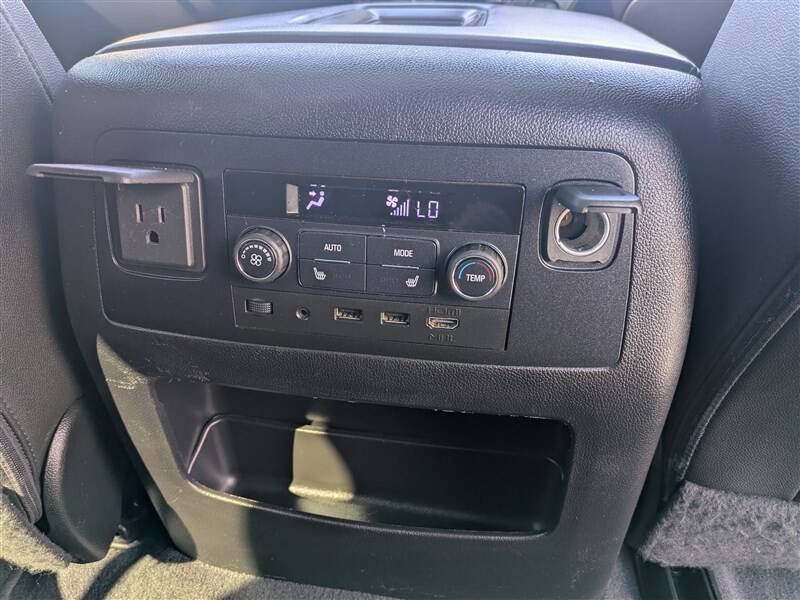 2019 GMC Yukon XL SLT