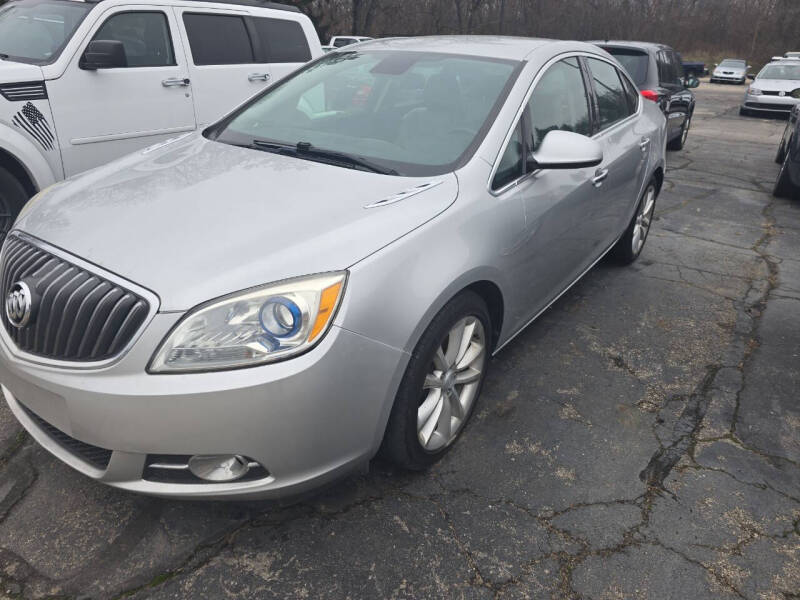 Buick Verano's photo