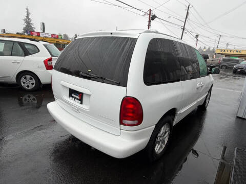 1998 Dodge Caravan SE