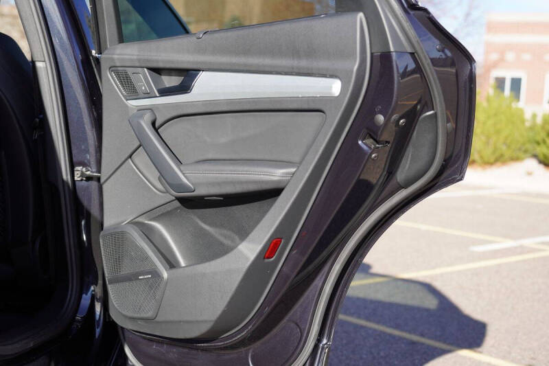 2020 Audi SQ5 3.0T quattro Prestige