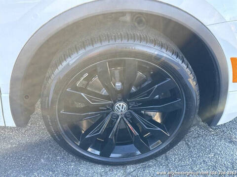 2021 Volkswagen Tiguan SE R-Line Black 4Motion