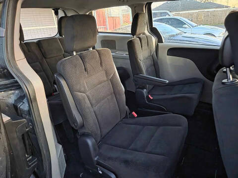 2016 Dodge Grand Caravan American Value Package