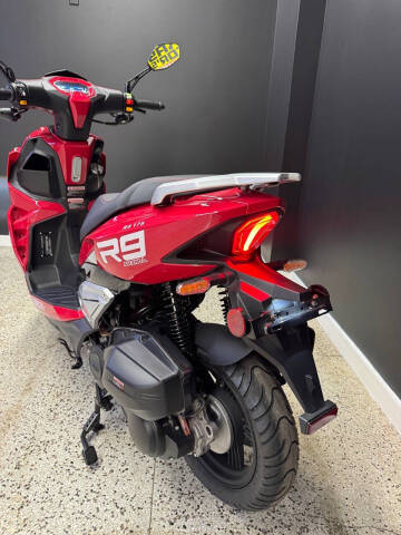 2026 Ascend R9
