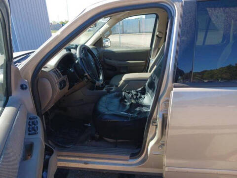 2005 Ford Explorer XLT