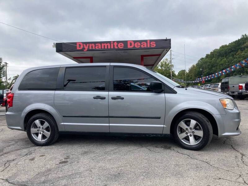 2015 Dodge Grand Caravan for sale at Dynamite Deals LLC in Arnold MO