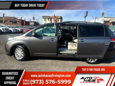 2014 Toyota Sienna