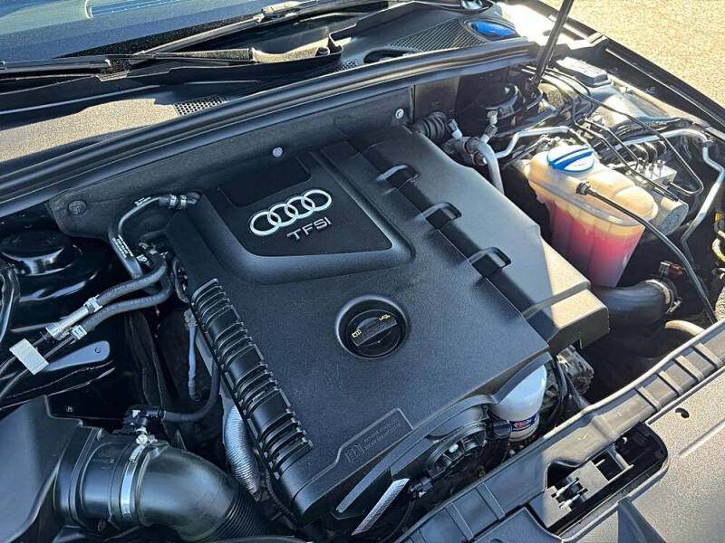 2016 Audi A4 2.0T quattro Premium