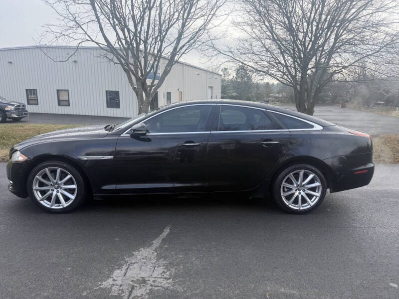 2013 Jaguar XJ