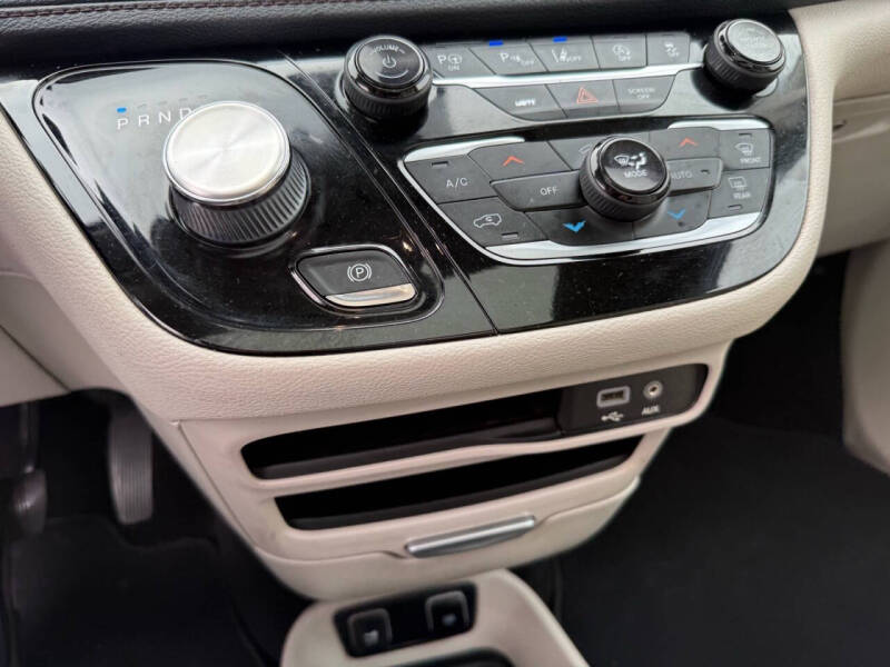 2020 Chrysler Pacifica Limited