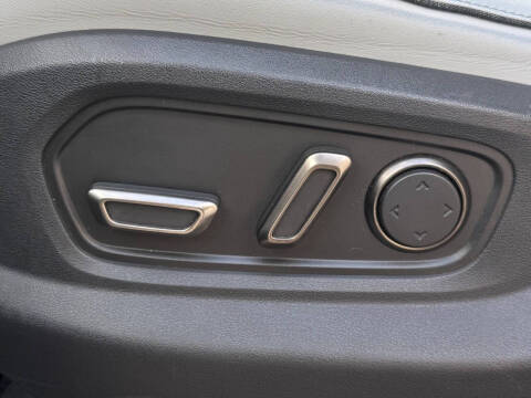 2023 Rivian R1S Adventure