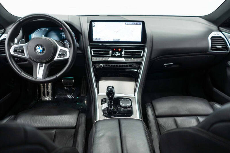 2025 BMW 8 Series 840i xDrive