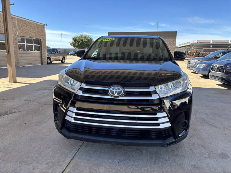2018 Toyota Highlander LE