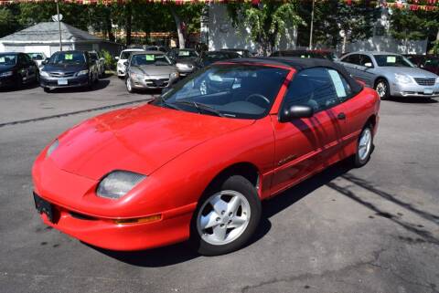 1998 Pontiac Sunfire for sale at Ulrich Motor Co in Minneapolis MN