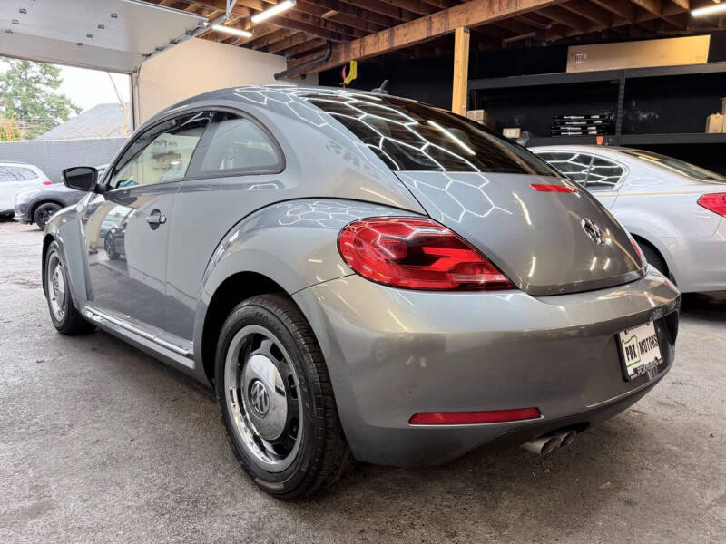 2012 Volkswagen Beetle