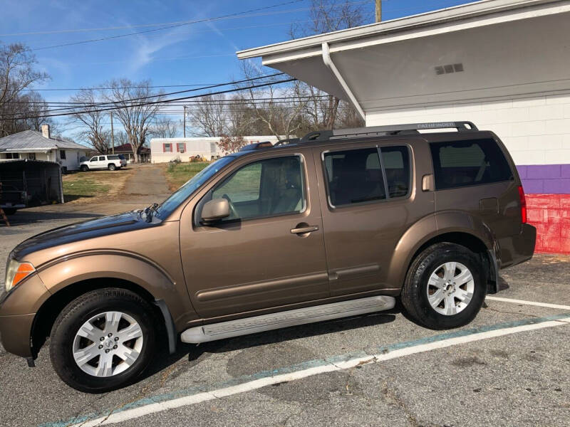 2005 Nissan Pathfinder for sale at Rick's Cycle in Valdese NC