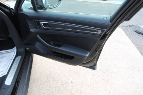 2017 Porsche Panamera Turbo