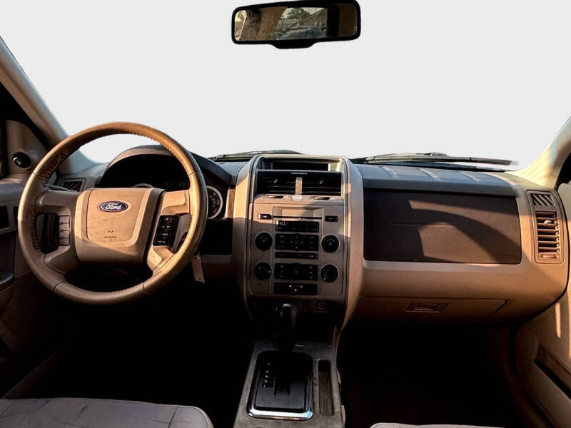 2010 Ford Escape XLT