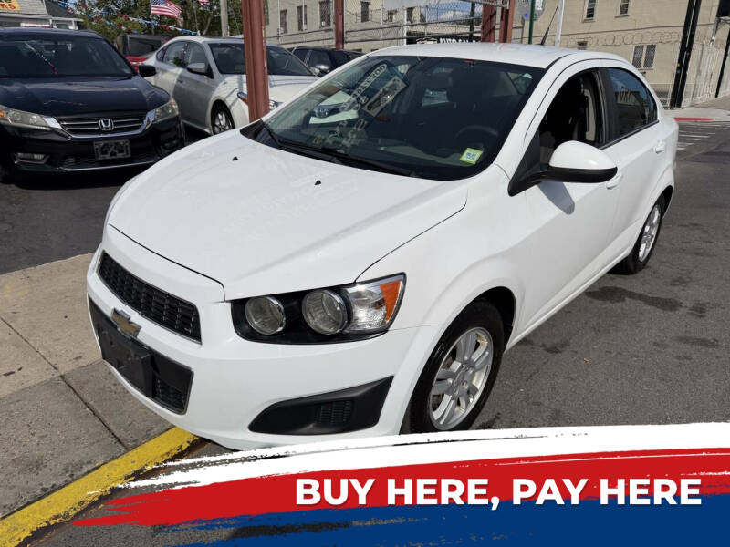 2014 Chevrolet Sonic Sedan LT Automatic's photo