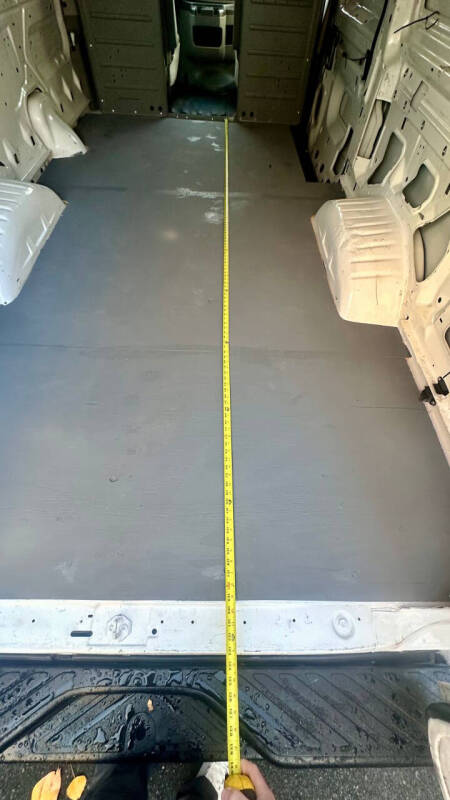 2011 Ford E-Series E-350 SD