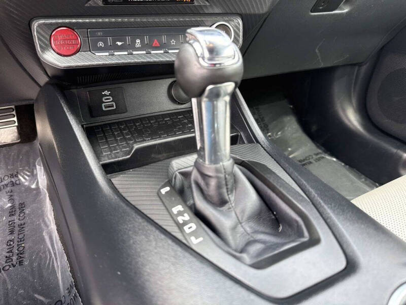 2024 Ford Mustang EcoBoost Premium