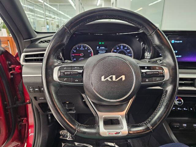 2022 Kia K5