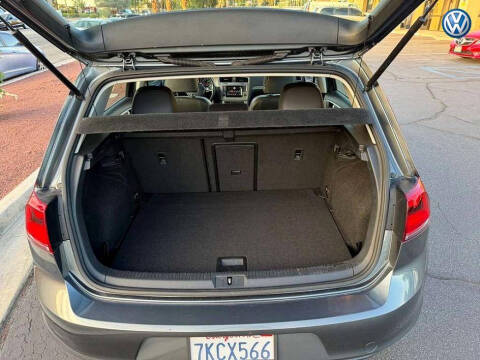 2015 Volkswagen Golf