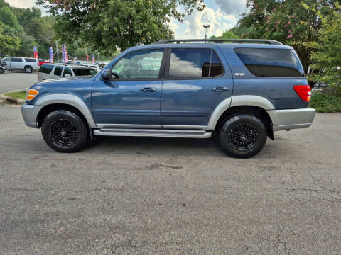 2004 Toyota Sequoia SR5