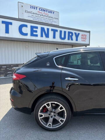 2017 Maserati Levante S