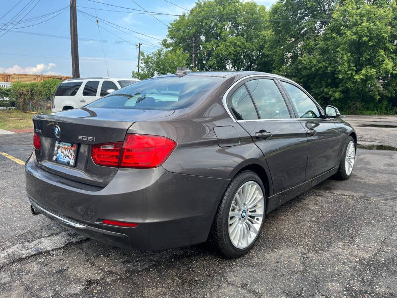 2013 BMW 3 Series 328i photo 5