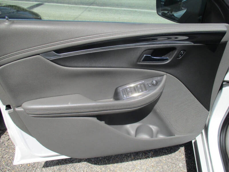 2019 Chevrolet Impala LT