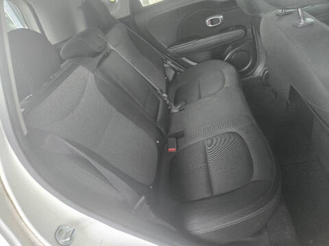 2017 Kia Soul +