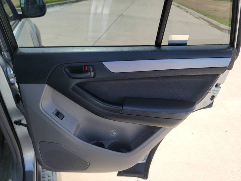 2003 Toyota 4Runner SR5